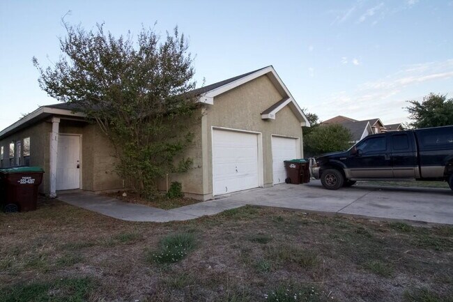 Photo - 7219 Golf Way Unit 1