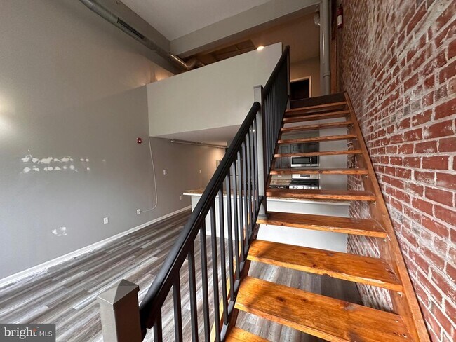 Photo - 1302 W Cumberland St Unit 2F