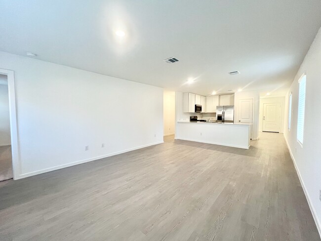 Photo - 31432 Casacalenda Ln