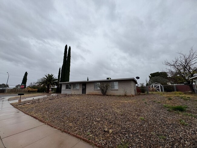 Photo - 3BR/2BA , 1406 sq.ft. rental in Sierra Vista, AZ