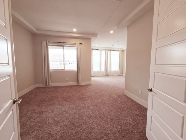 Photo - 5103 Slatestone St