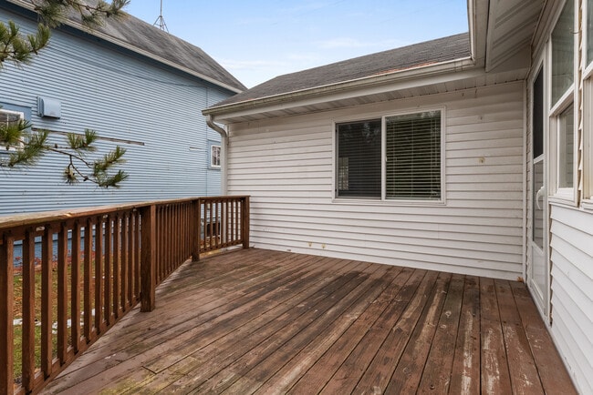 Photo - 917 N 18th St