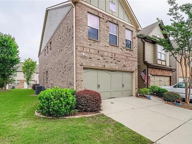 Photo - 2344 Attewood Dr