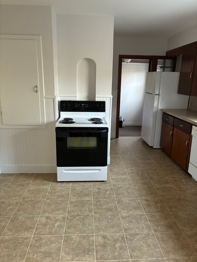 Photo - 710 Fulton St Unidad 710 down