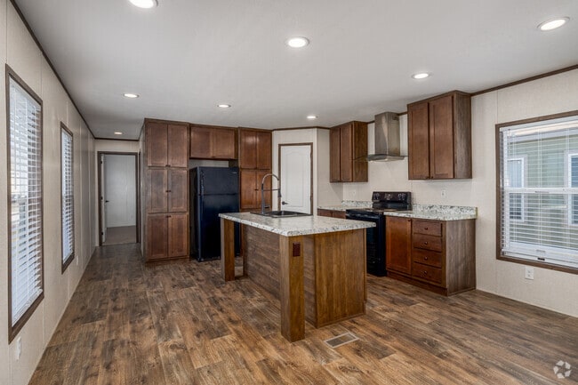 3BR, 2BA - 1,191SF - Kitchen