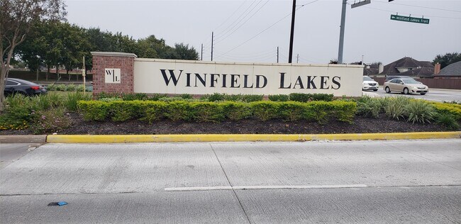 Photo - 2702 Golden Hills Ct