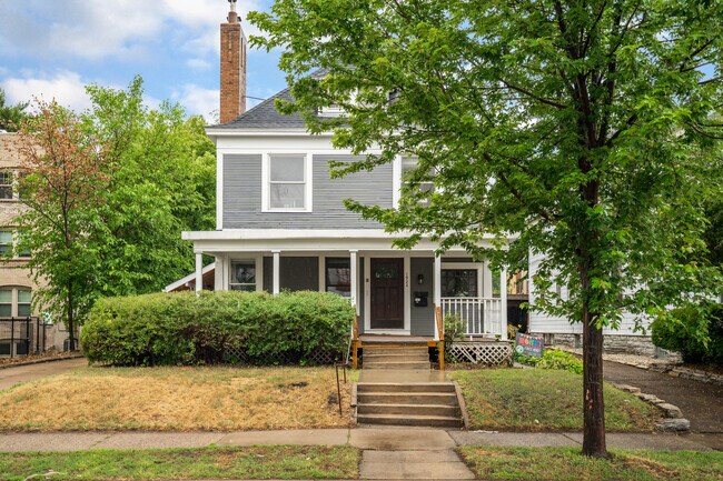 Photo - 1924 Colfax Ave S Unidad 2