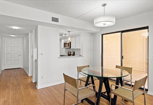 Photo - 5122 N 31st Way Unit 227
