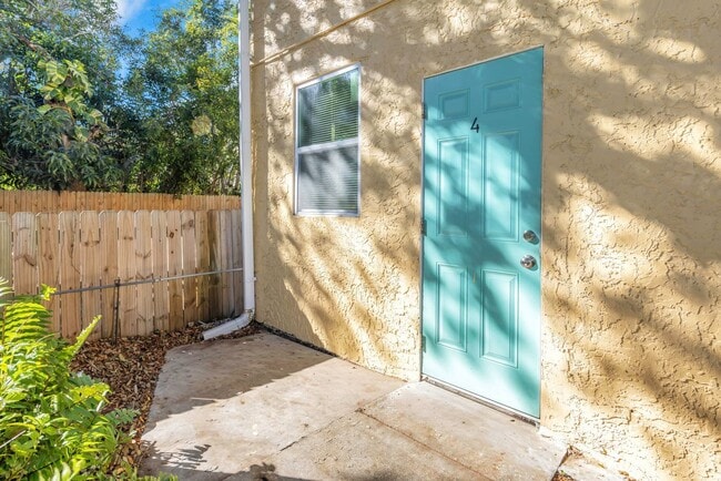 Photo - P197 - #4A Holiday Inn Unit P197 - #4A Holiday Inn - 3000 Beach Blvd S