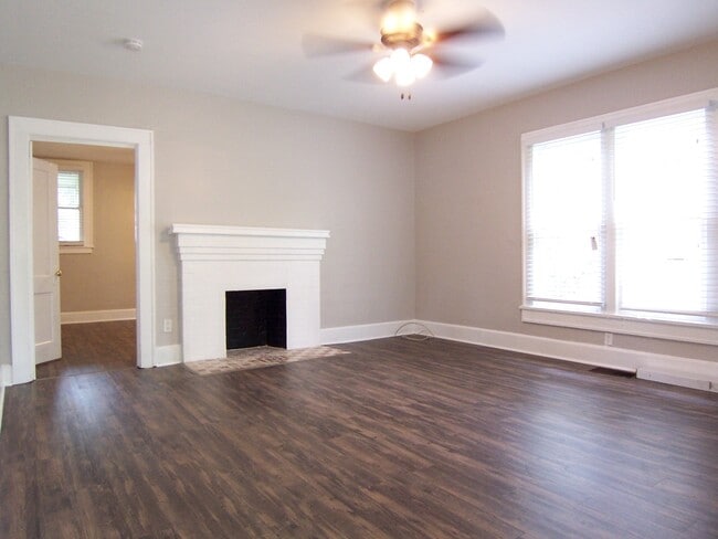 Photo - 1 Bed/1 Bath - Unit 6 Unit 6