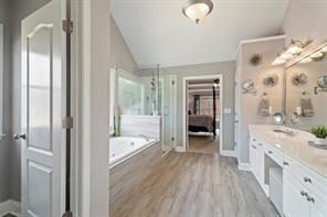 Photo - 3012 Salem Oak Way