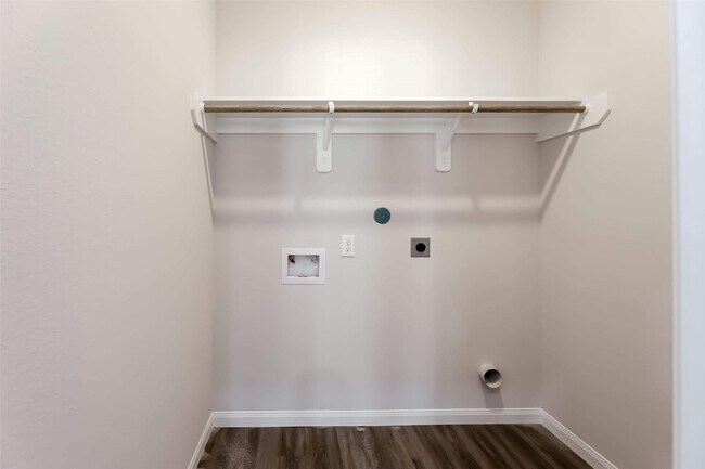 Photo - 65 Rd 5243