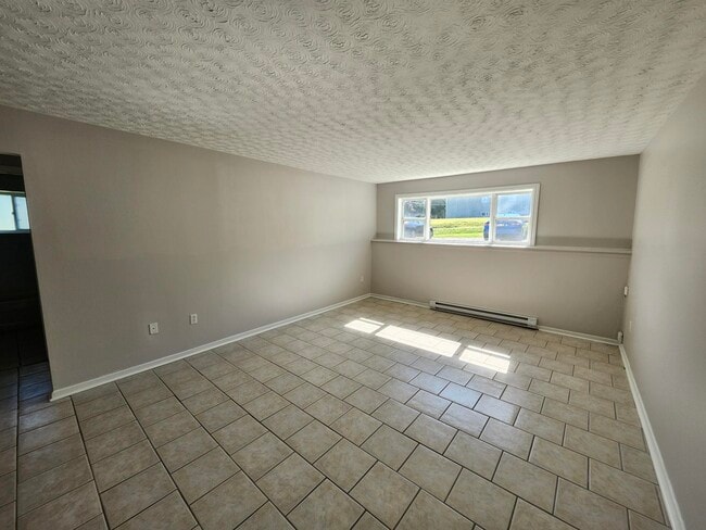 Photo - 2 Arena Ln Unit 1