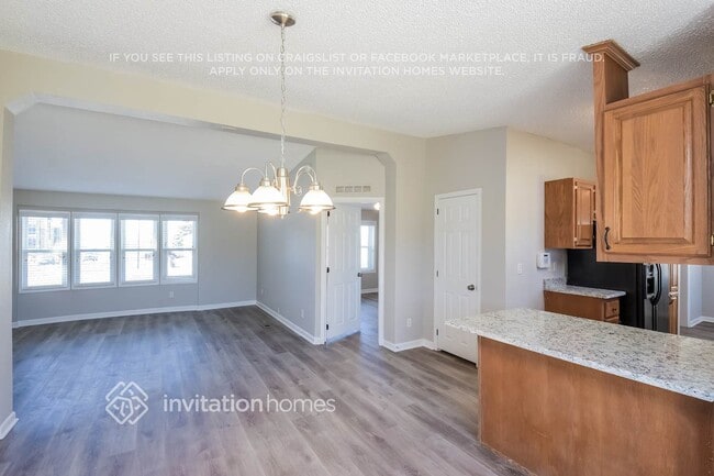 Photo - 658 N 21st Ave