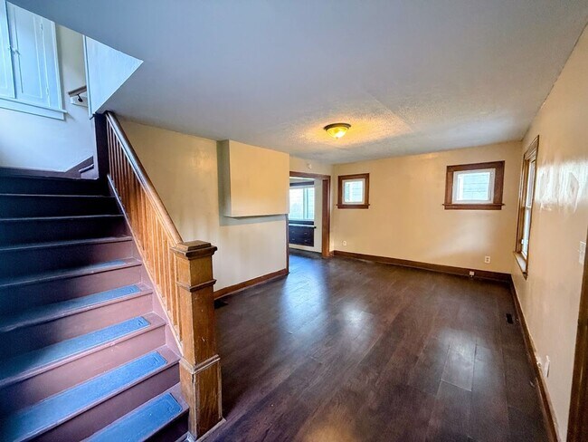 Photo - Four bedroom one bathroom home for rent