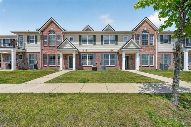 Building Photo - 23668 Northstone Village Dr