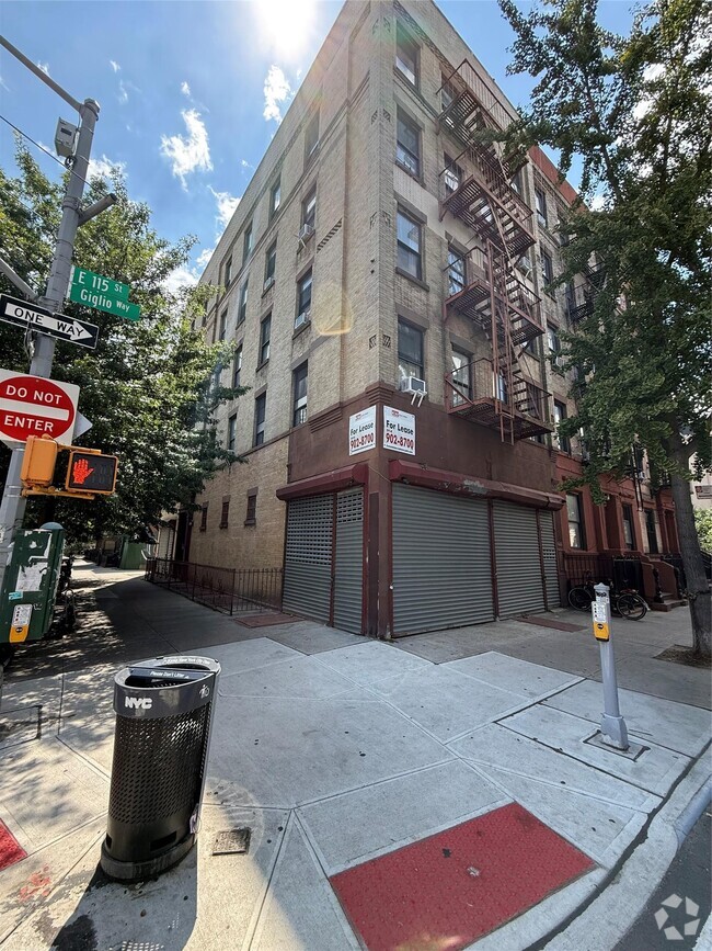 Building Photo - 279 Pleasant Ave Unit 3N Rental
