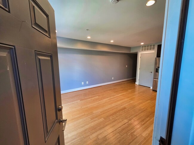 Photo - 3404 13th St NW