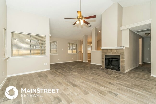 Photo - 3300 Fairview Dr