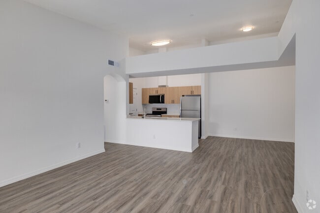 2BR, 2BA - 1,115SF - Kitchen/Dining Room