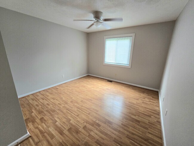 Photo - 5153 La Fleur Way