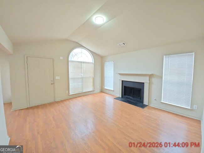 Photo - 2669 Deann Dr