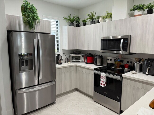 Photo - 5227 Nevola Ave