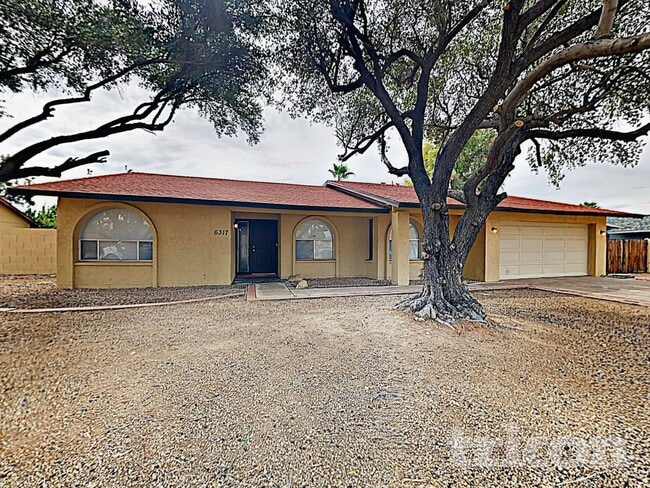 Photo - 6317 W Desert Hills Dr