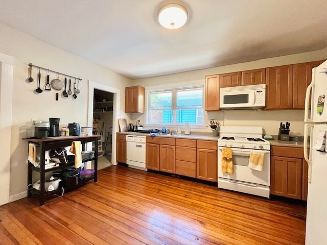 Photo - 24 Burnham St Unit 2
