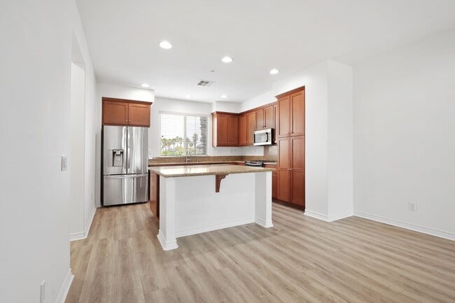 Photo - Spacious 4 Bedroom TownHome in Garden Grove!