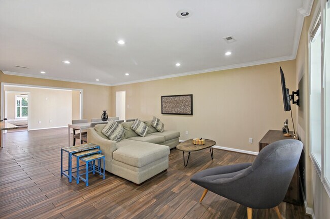 Photo - 7103 Highland St Unidad ID1395505P