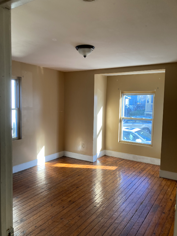 Photo - 212 Farnham St Unidad 212 Farnham Street Apt 1