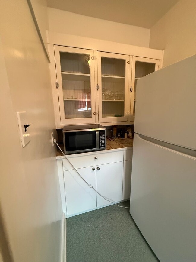 Photo - Virginia Apartments Unit 202