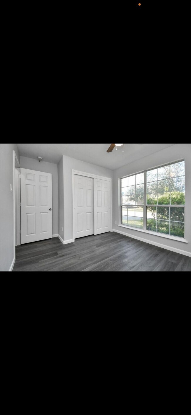 Photo - 21513 Ornella Cir