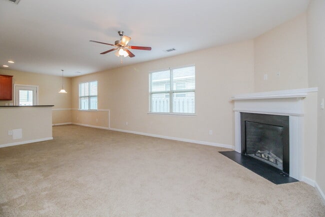 Photo - 3732 Humber Ct