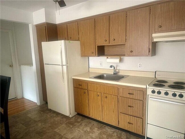 Photo - 276 Temple Hill Rd Unit 2502