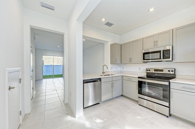 Photo - 6354 Fairmont Ln