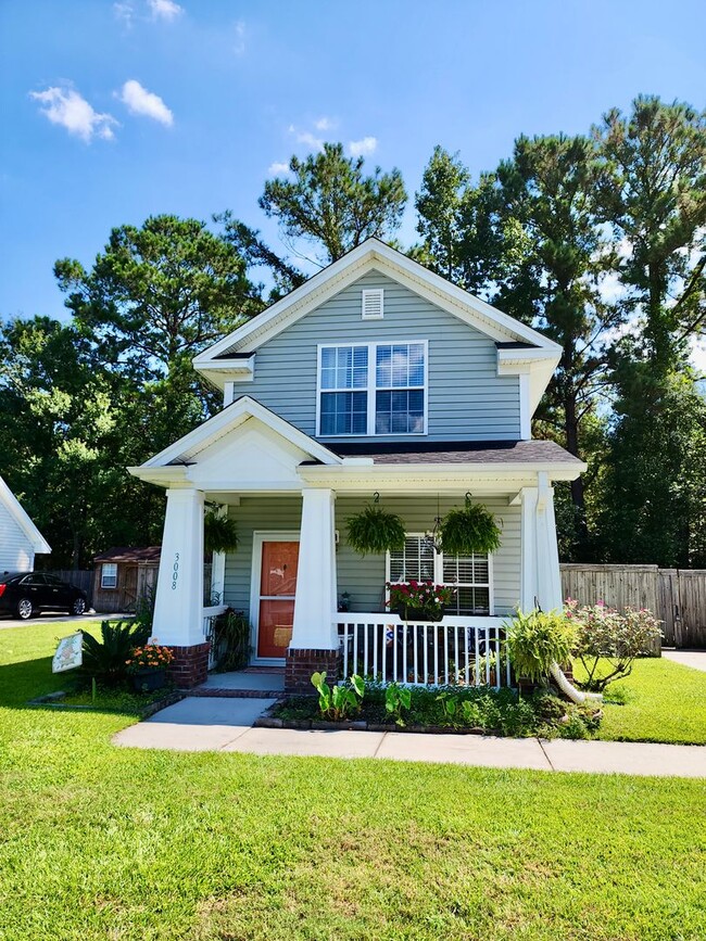 Adorable, well taken care of three bedroom... - Adorable, well taken care of three bedroom... House
