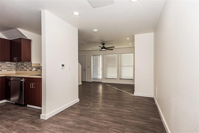 Building Photo - 3022 Forest Ln Unit 110 Rental