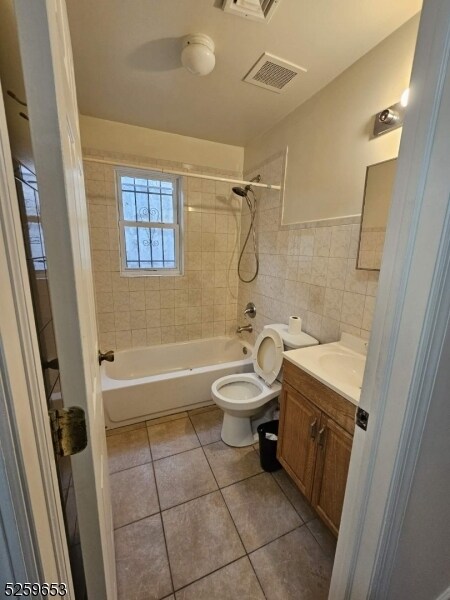 Photo - 1042 Bergen St