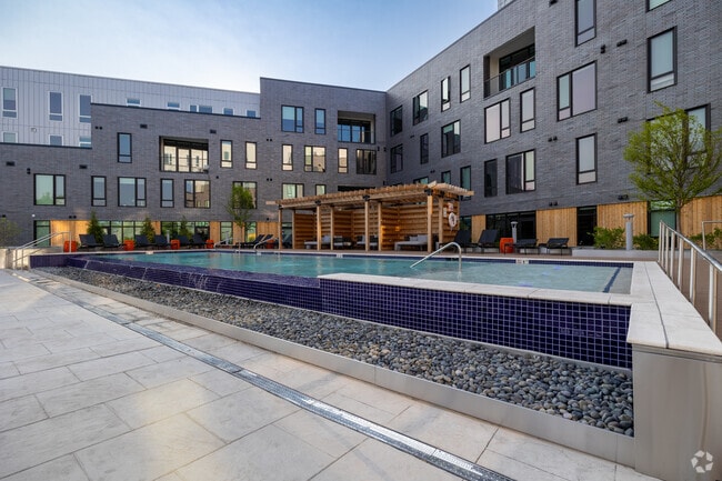Pool Deck - Expo at Forest Park