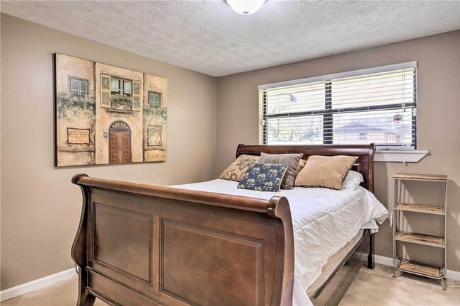 Photo - 6207 Moss Dr