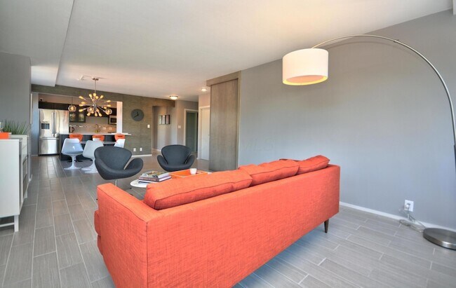 Photo - 1620 E Broad St Unidad 408