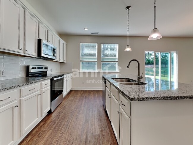 Photo - 14114 Millers Creek Ln