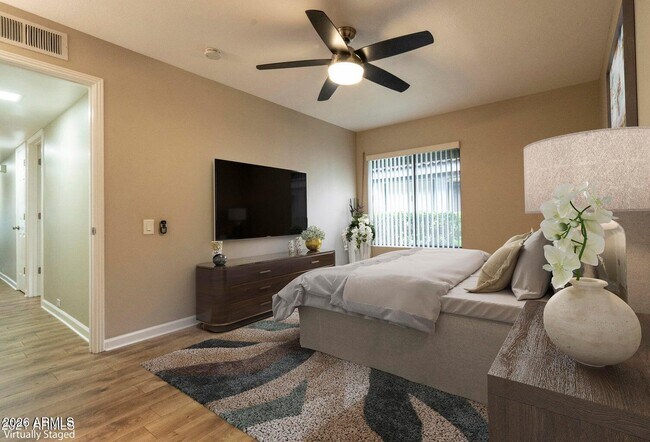 Photo - 4313 N 28th St