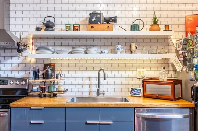 Photo - 659 Auburn Ave NE Unit 217