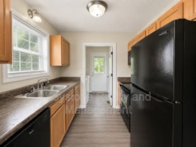 Photo - 1236 Verkler Dr