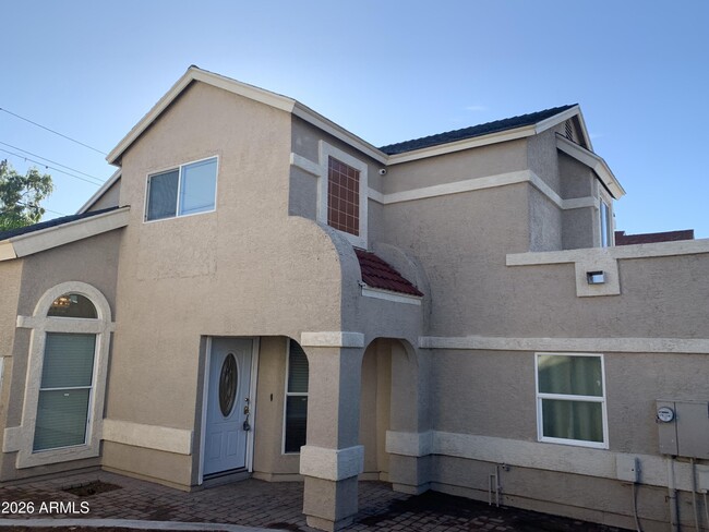 Building Photo - 19033 N 6th St