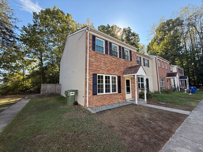 Building Photo - New Paint and Flooring, Near NSWC Base