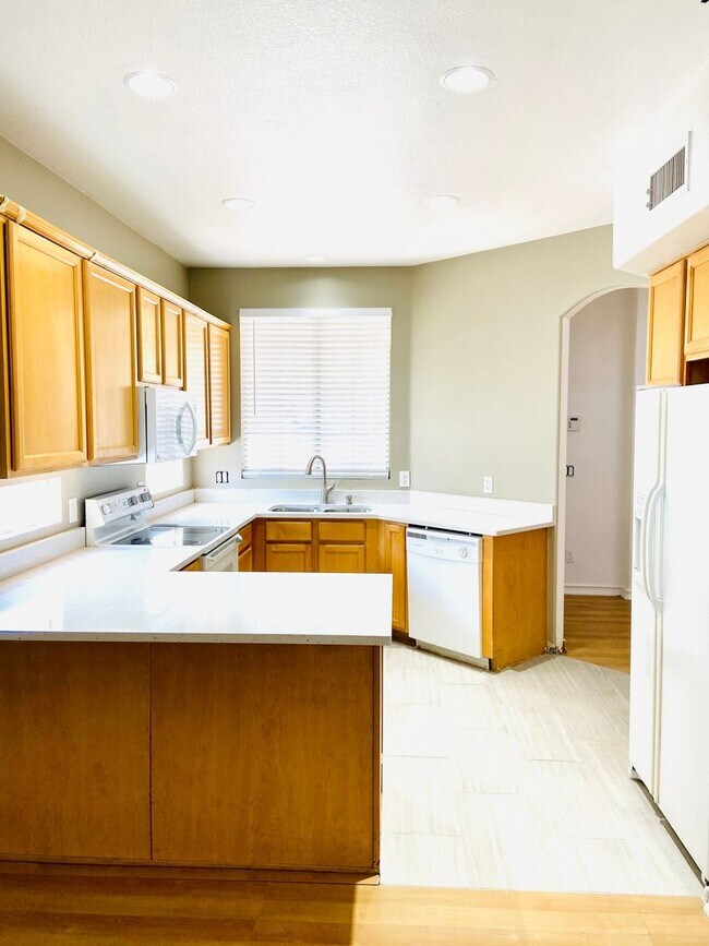 Photo - 3-bedroom, 2.5 bath in northeast Mesa